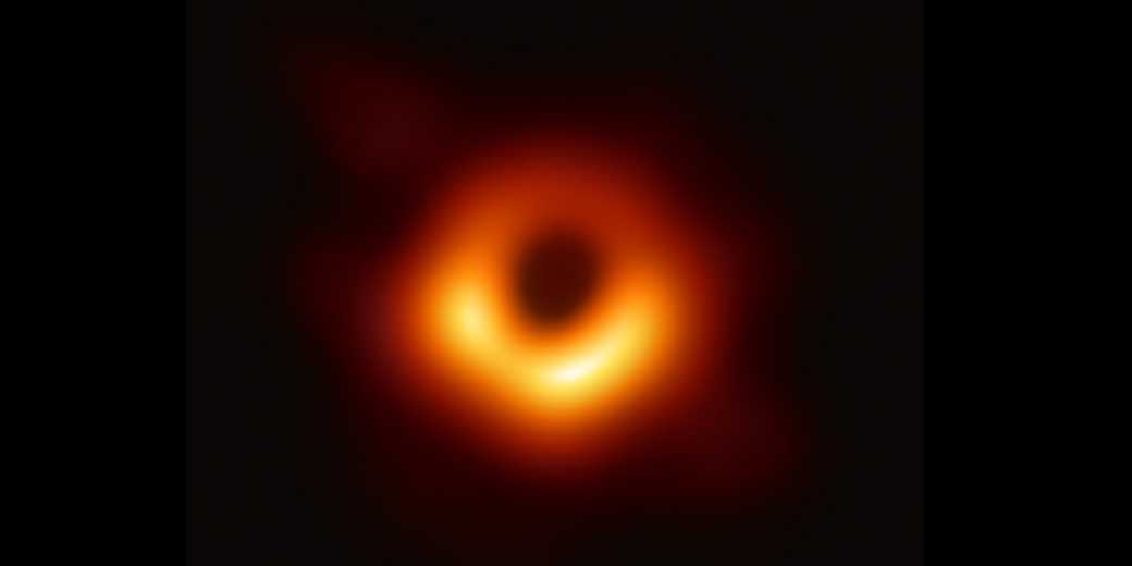НАСА: у нас под носом черная дыра