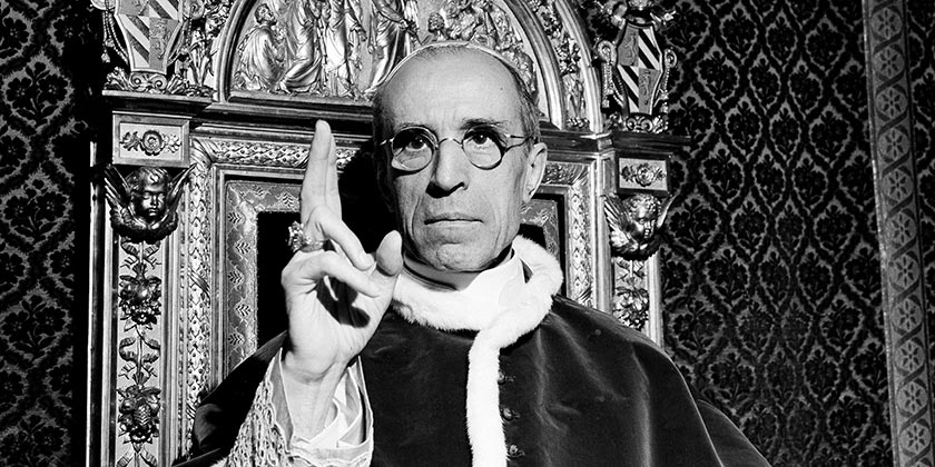 Кому выгоден нарратив о бездействии Ватикана в годы Холокоста?