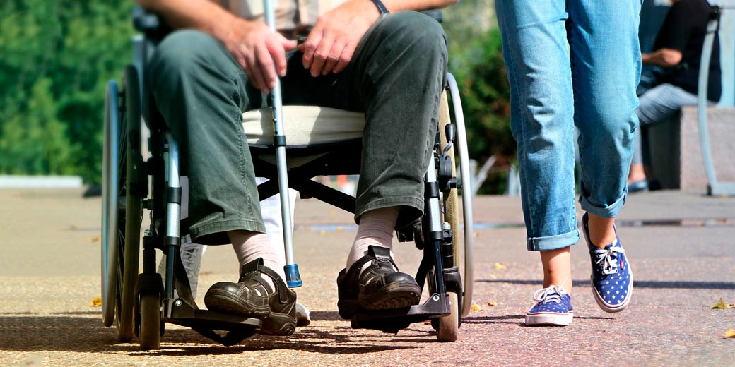 Закон в Деталях. Почему мы никому не верим и все пытаемся сделать сами?