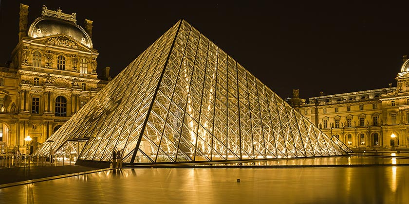 Украденные из Лувра драгоценности оцениваются в 102 миллиона долларов