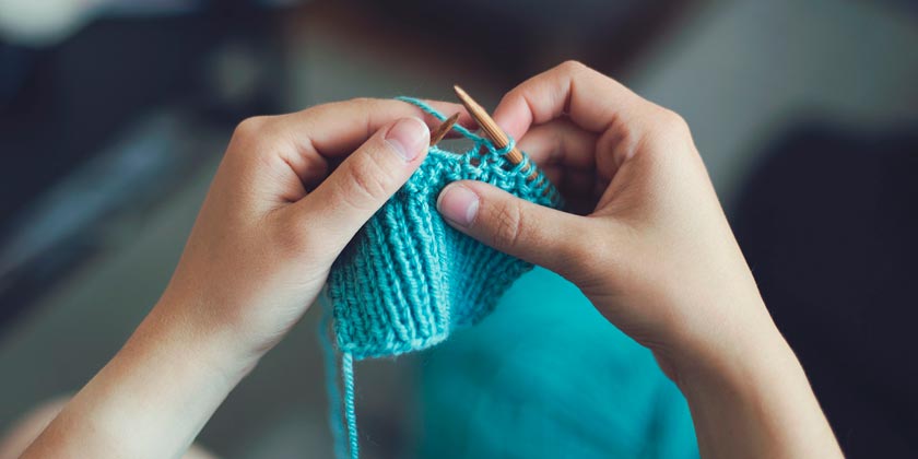 Женщина купила набор для вязания и нашла в нем килограмм кокаина