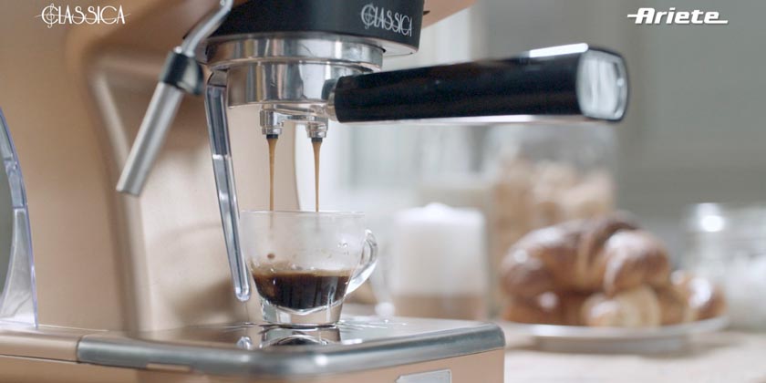 При покупке моющего пылесоса Thomas итальянская кофемашина в подарок