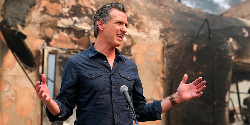 Власти Калифорнии хотят, чтобы в школах рассказывали про Холокост