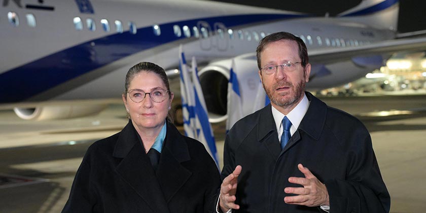 Президент Израиля впервые в истории отправился с официальным визитом в Арабские Эмираты