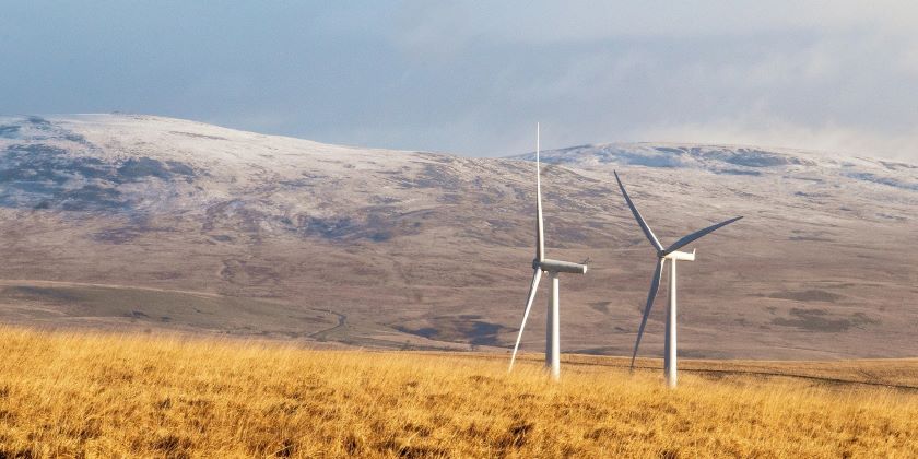 windmills_wind turbines_pixabay