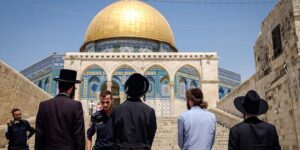 Иерусалим-Храмовая-гора-евреи-молитва-полиция