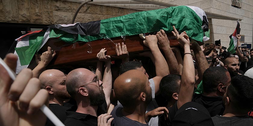 Аль-Джезира-палестинская-журналистка-Шири-Абу-Акле-похороны-Иерусалим