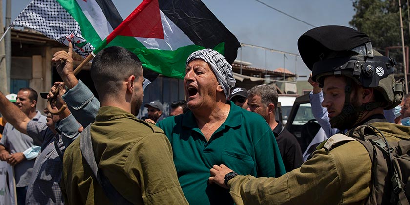 Студенты Еврейского университета обнаружили, что вуз включил День Накбы в официальный список праздников и дат