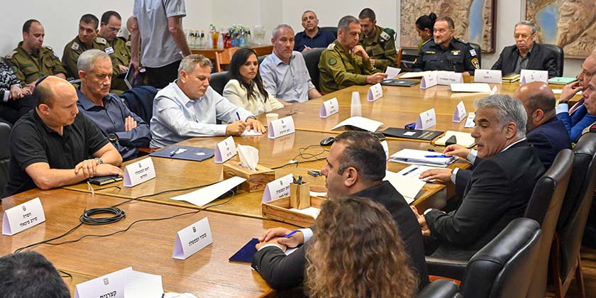 Лапид, Ганц и Беннет получили особые полномочия на случай войны с Ливаном