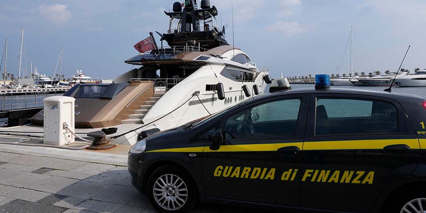 Финансовая гвардия Италии – самые эффективные борцы с путинскими олигархами