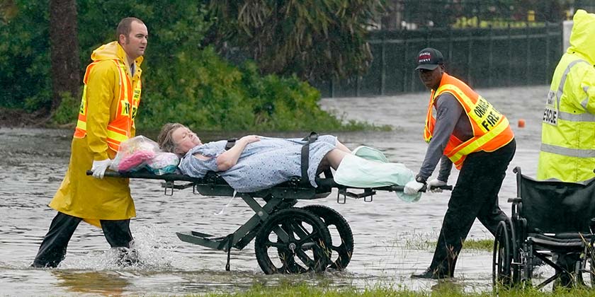 Ураган «Иэн»: 42 погибших во Флориде, другие штаты готовятся. Куба просит помощи у своего врага — США