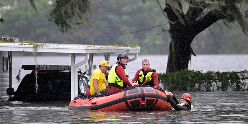 Ураган «Иэн»: уже 17 погибших. «Такое бывает раз в 500 лет»