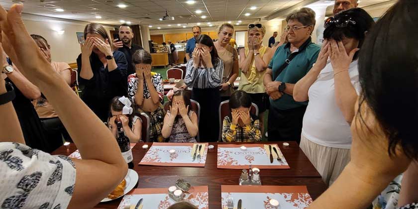 Русскоязычные волонтеры проведут празднование Рош ха-Шана для украинских беженцев в Польше