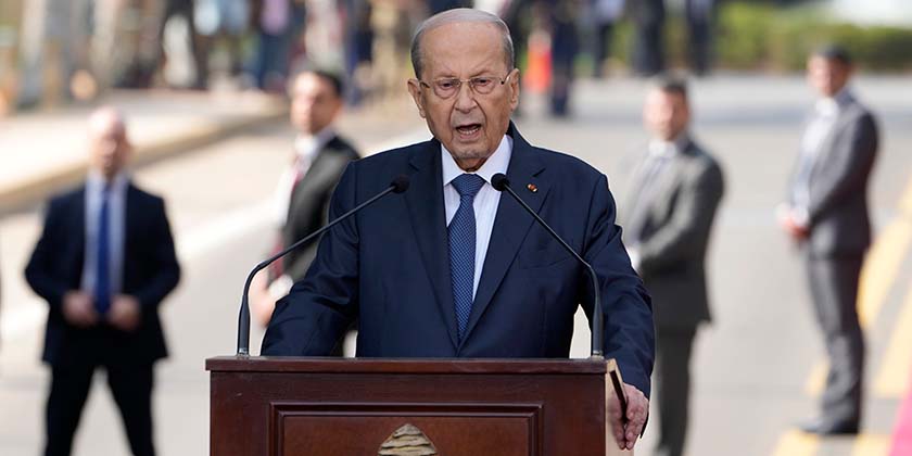 Президент Ливана покидает пост, но заменить его пока некем