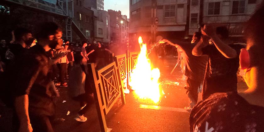 «Вода, электричество, жизнь» — в Иране начались новые протесты