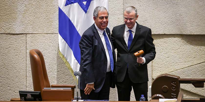 Избран новый председатель кнессета. Кандидатуру Аймана Уды не поддержали