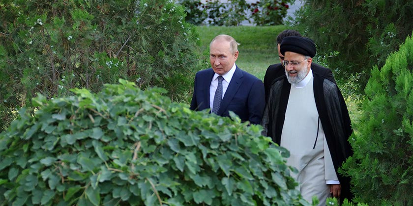 Ирану есть за что недолюбливать Россию и Китай. Но он выбирает дружбу по расчету