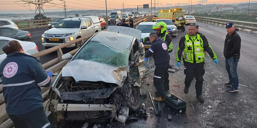 Погоня за палестинскими ворами закончилась тяжелым ДТП