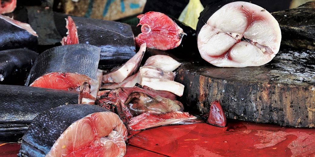 Продукты из неконтролируемых источников: дешево, но опасно