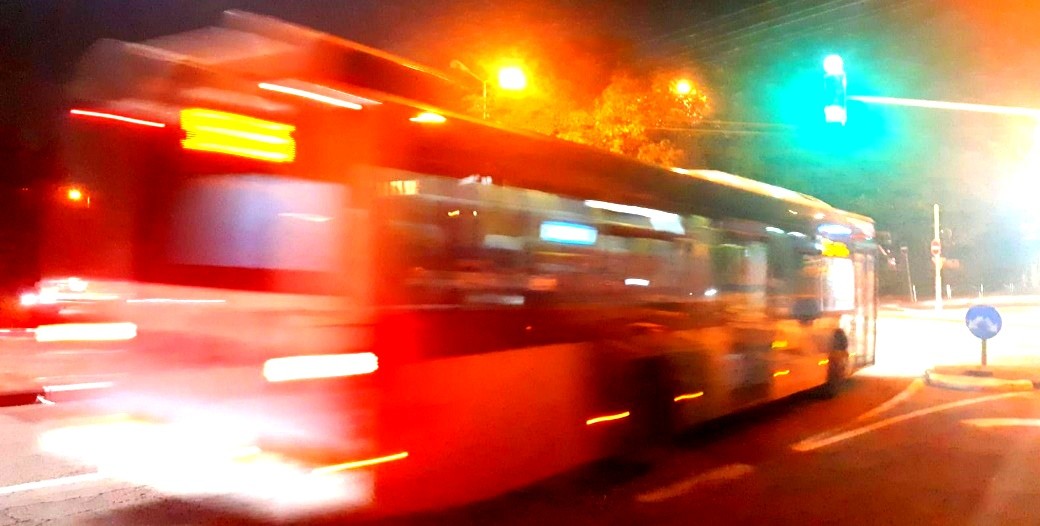 В Бат-Яме взорвались три автобуса