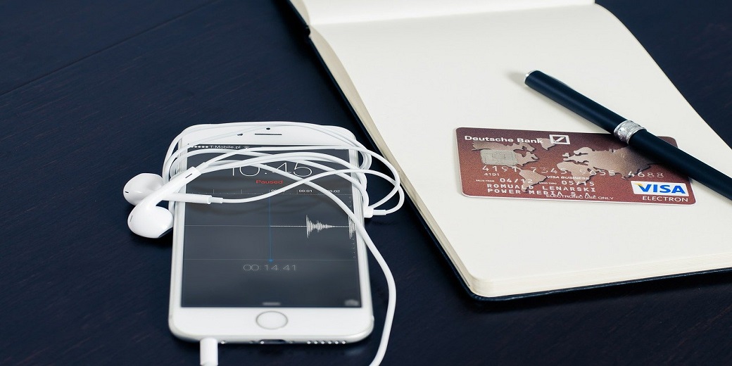 Apple превратит iPhone в платежные терминалы: каждый сможет принимать платежи