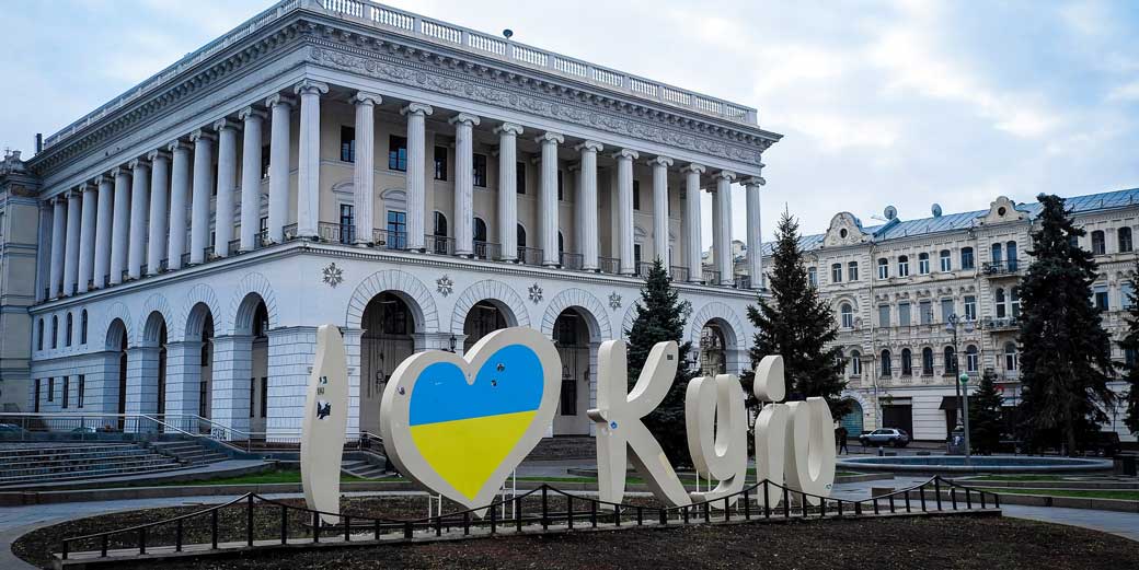 Украина и ее российские сторонники заявили о непричастности к нападению на «Крокус-Сити»