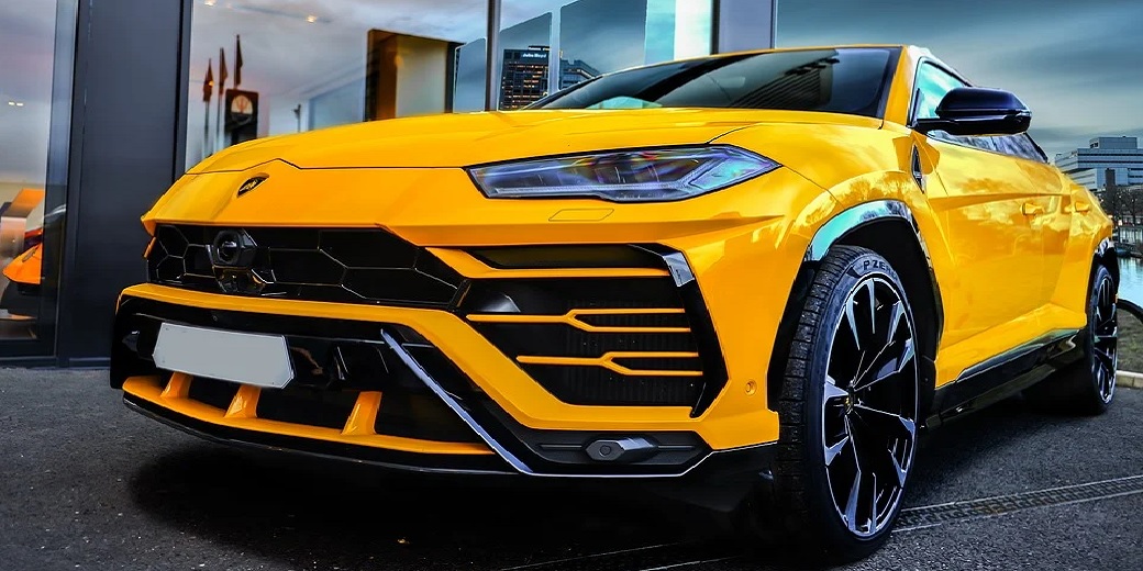 Lamborghini откладывает полный переход на электромобили