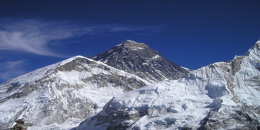 Высоту Эвереста будут измерять заново
