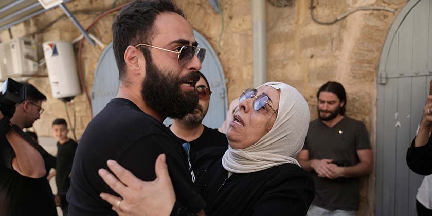 Палестинскую семью выселили из дома в Восточном Иерусалиме, чтобы освободить место для поселенцев