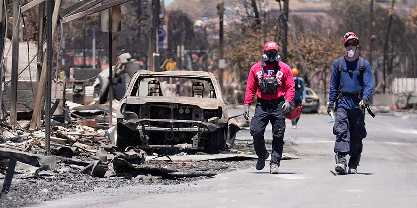 Память уже не та: во время визита на Гавайи президент Байден придумал историю о пожаре в своем доме