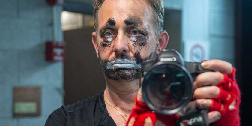 «Жизнь на сцене»: театральные эмоции в фотографиях Александра Ханина  