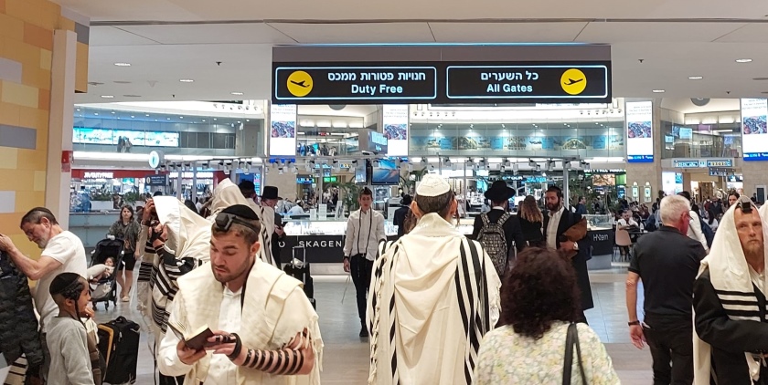 «Сан-Дор» возобновляет полеты в Краков