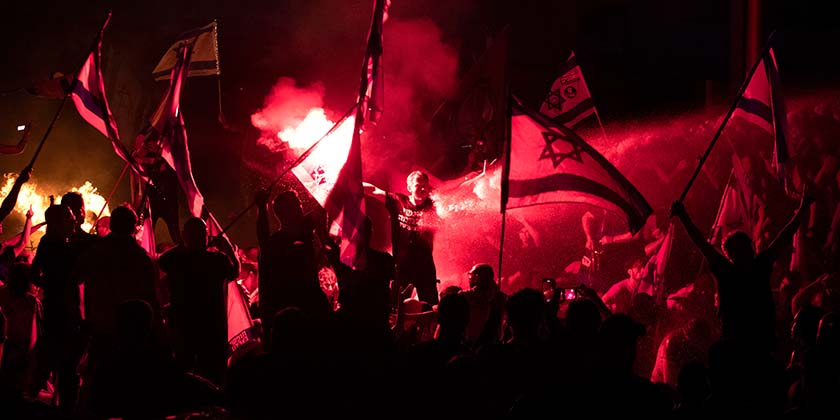 Байден поможет? Чему лидеры «израильской весны» должны поучиться у истории