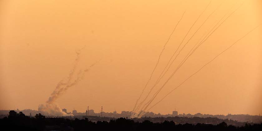 Массированный ракетный обстрел центра Израиля 5 декабря