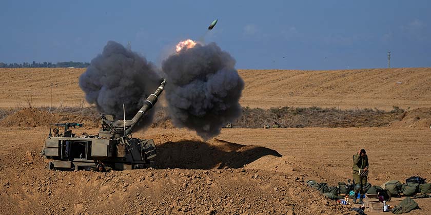 Под Беэр-Шевой на дорогу высыпались артиллерийские снаряды