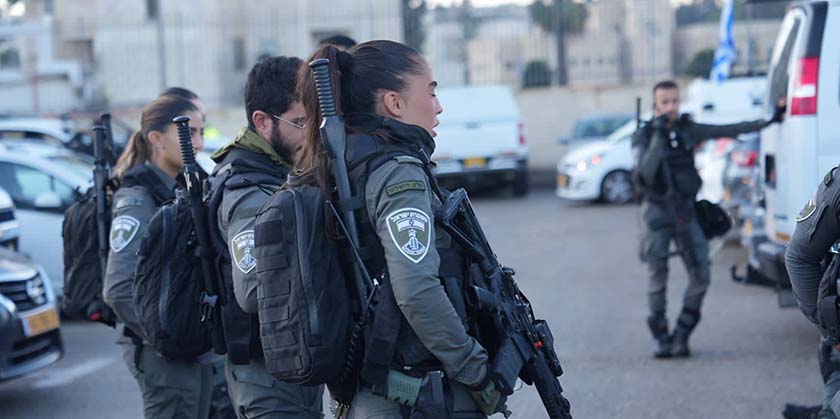 Теракт в районе дорожной развязки Тира — террорист сбил четырех полицейских и попытался уйти в Самарию