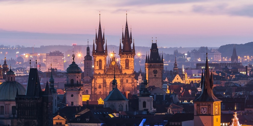 Согревает сердце: митинг в поддержку Израиля в центре Праги (видео)