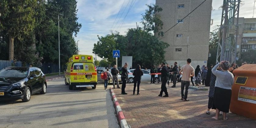 В Лоде зарезали беременную женщину, задержаны ее отец и брат