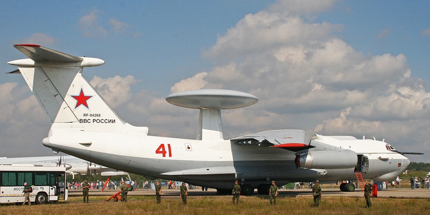 Украинцы сбили над Азовским морем ценнейший самолет-разведчик А-50 (видео)