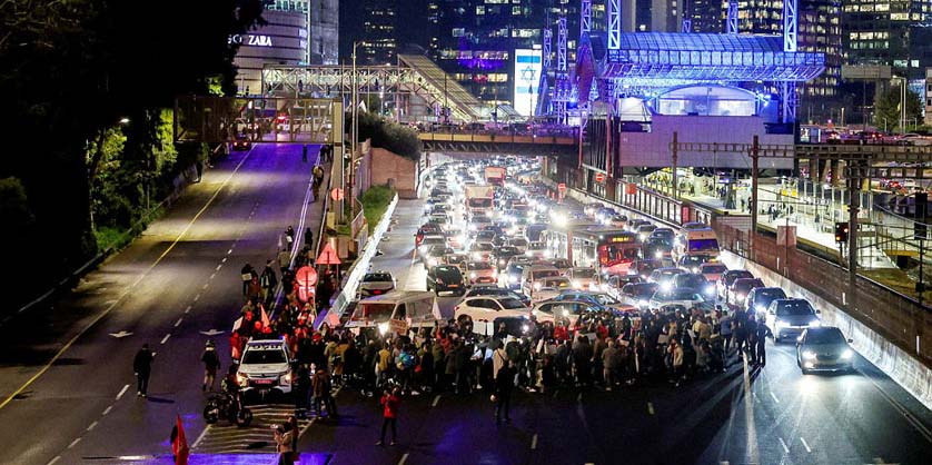 Водитель, задавивший участников акции протеста: «Я не специально, у меня нога застряла на педали газа»