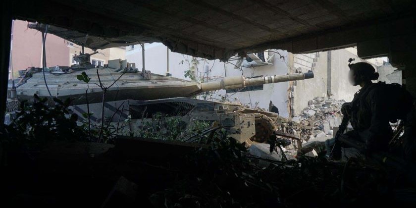 Войска продолжают ожесточенные бои в Хан-Юнисе