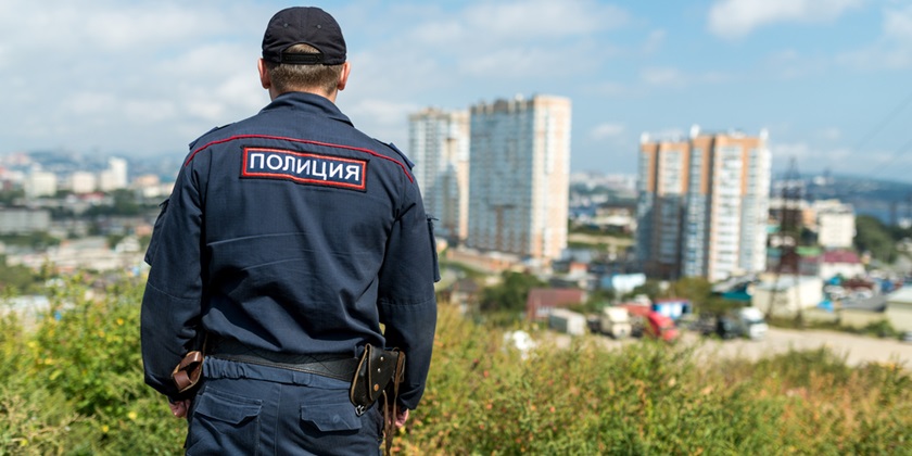 У охранников «Крокуса» было оружие, а в соседнем здание располагалось отделение полиции. Но в бой с террористами никто не вступил