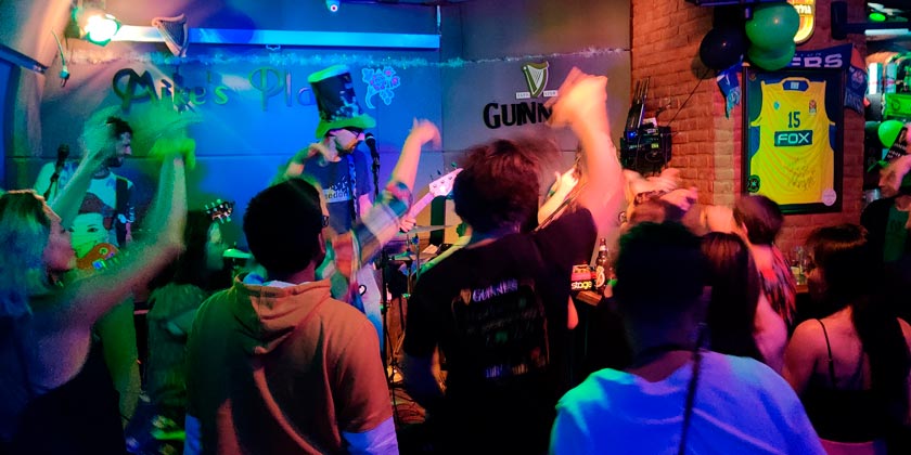 Празднуем St. Patrick’s Day в пабе Molly Bloom’s в Тель-Авиве