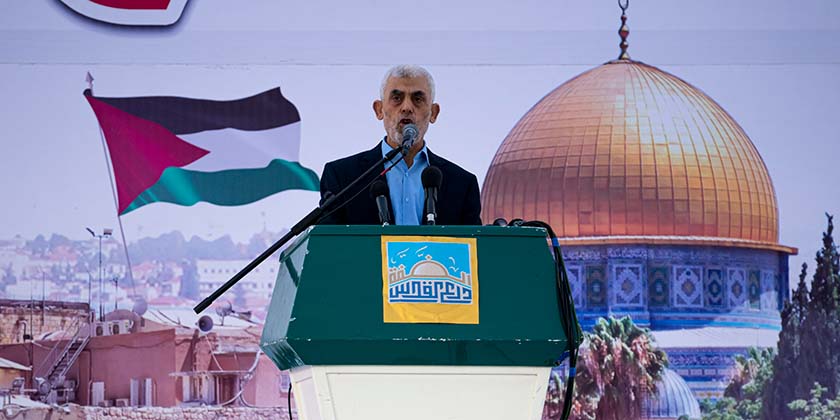 Представитель ХАМАСа: «Синуар покидал туннели и посещал район боевых действий»