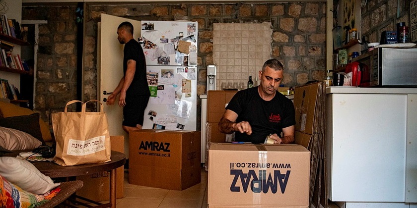 «Мы работаем ночью, как воры». Съездить в Метулу и не умереть