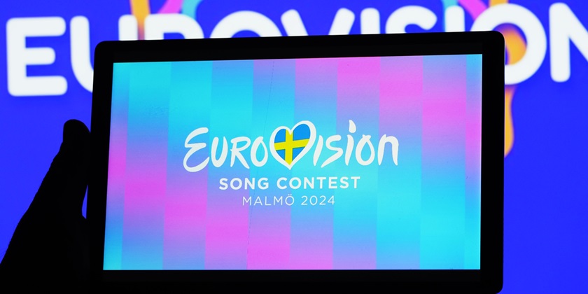 «Это просто расизм»: шведский певец не понял, почему его осудили за куфию на «Евровидении»