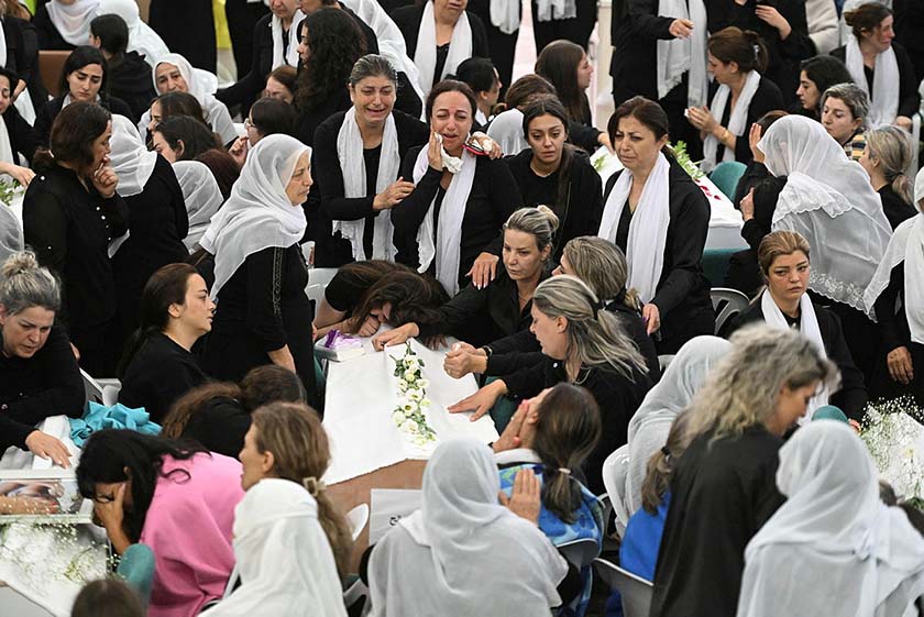 Мадждаль-Шамс-Похороны