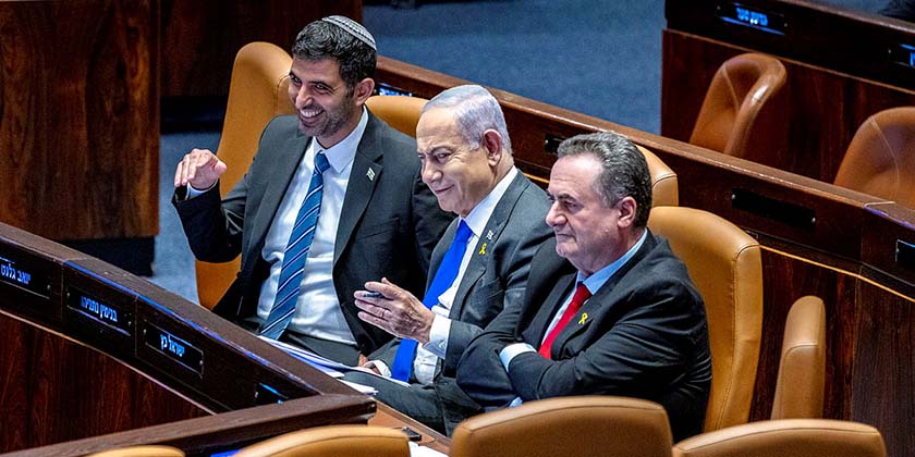 Взрывоопасный «блиц» коалиции: почему эти законопроекты вызвали возмущение