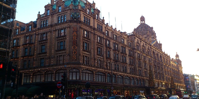 Расследование BBC: Бывшего владельца Harrods обвиняют в изнасилованиях сотрудниц