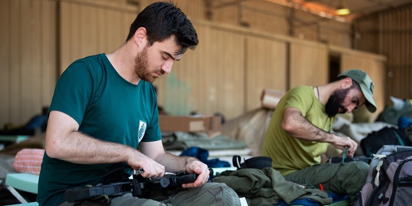 Для войны на севере мобилизовали две резервные бригады (видео)